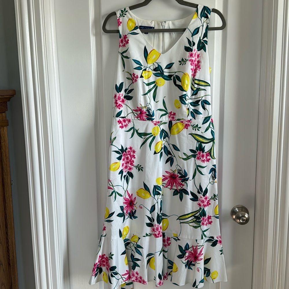 Talbots lemon fit and flare sleeveless v neck dress